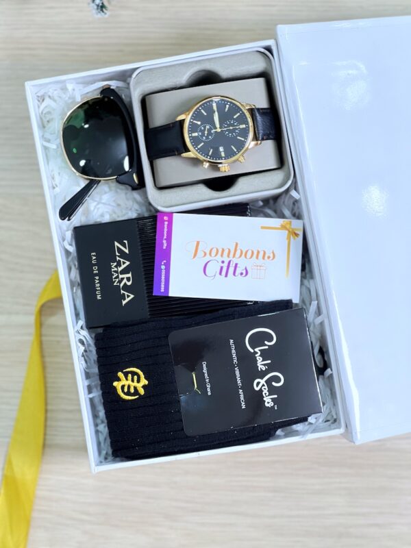 Classic Gold and Black Gift Package_Bonbons_Gifts